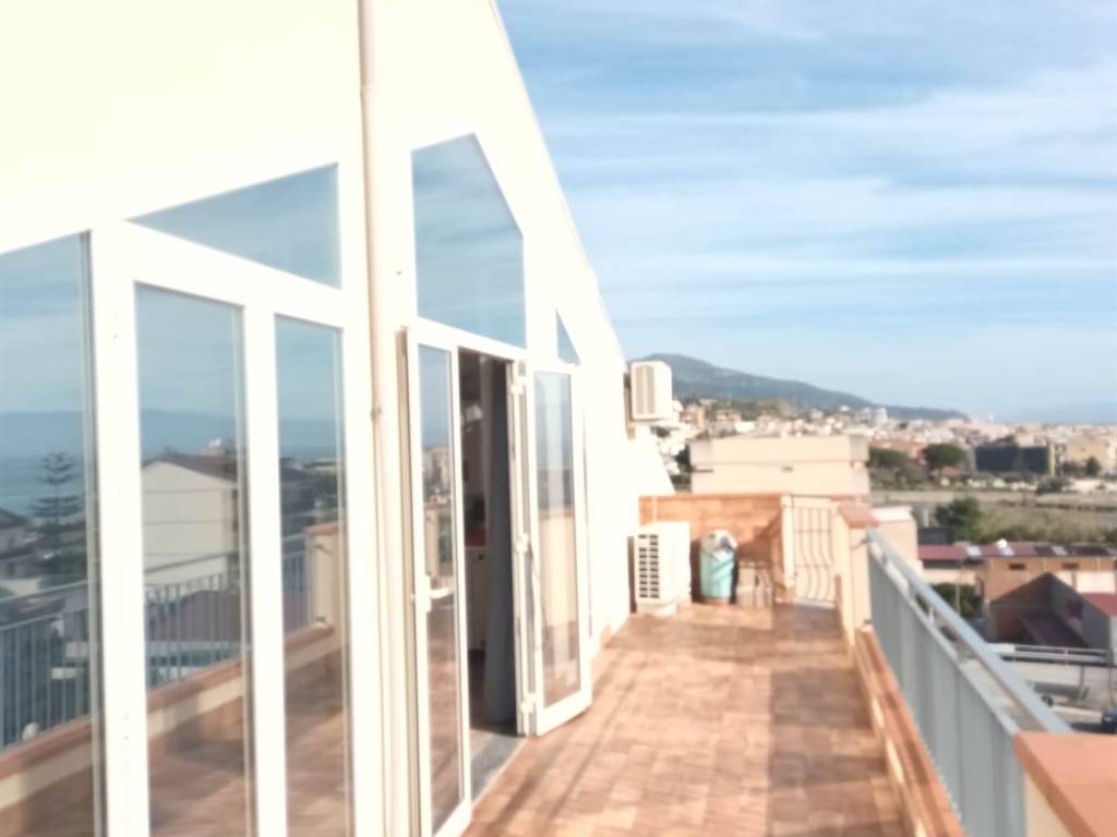 appartamento in vendita a Santa Teresa di Riva