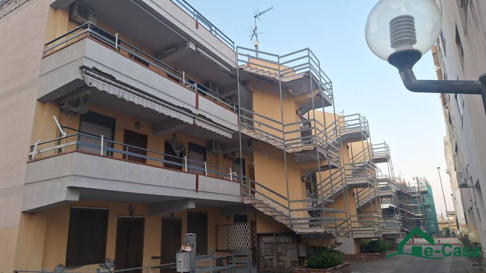 appartamento in vendita a Santa Teresa di Riva