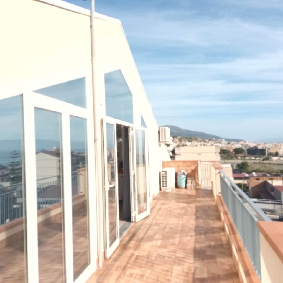 appartamento in vendita a Santa Teresa di Riva