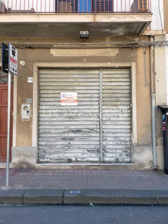 negozio in vendita a Santa Teresa di Riva