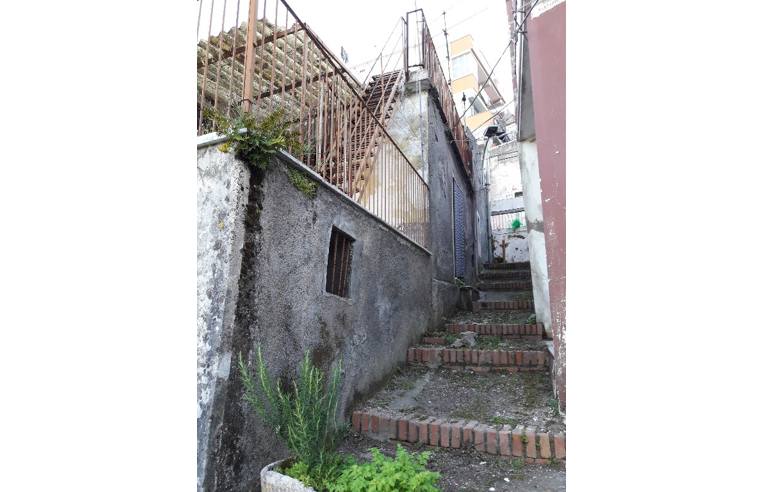 casa indipendente in vendita a Santa Teresa di Riva in zona Misserio