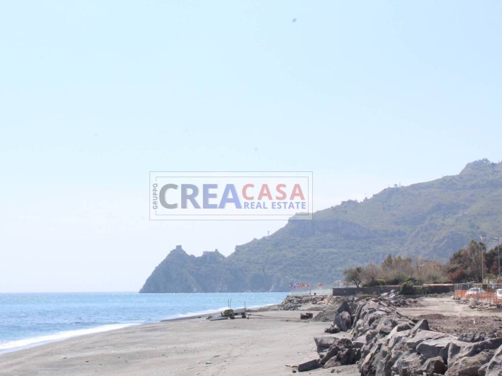 appartamento in vendita a Santa Teresa di Riva