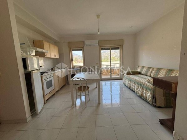 appartamento in vendita a Santa Teresa di Riva