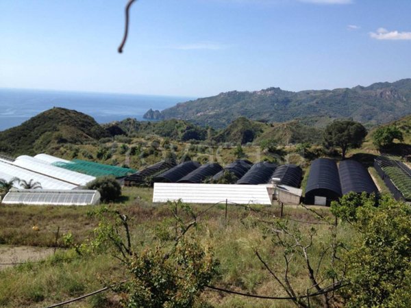 appartamento in vendita a Santa Teresa di Riva
