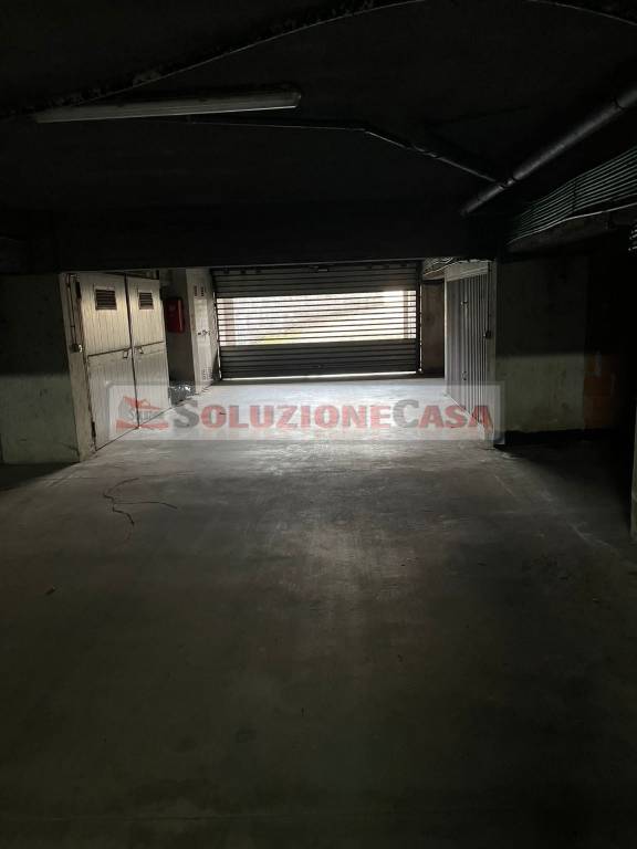 locale di sgombero in vendita a Santa Teresa di Riva