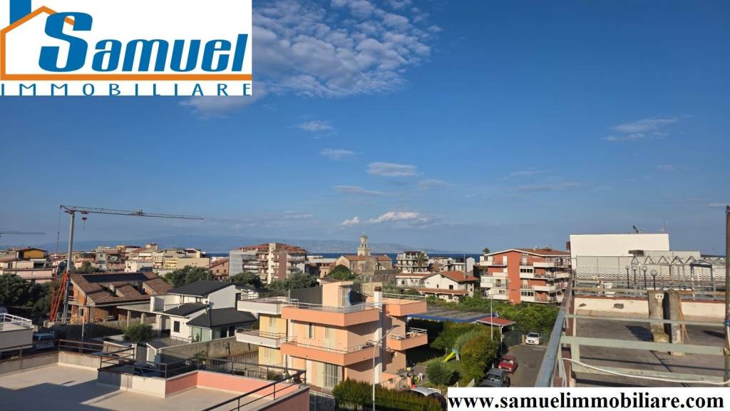appartamento in vendita a Santa Teresa di Riva