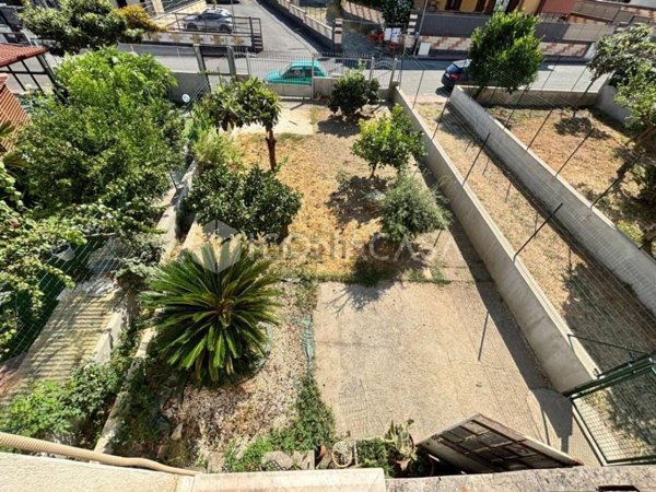 casa indipendente in vendita a Santa Teresa di Riva