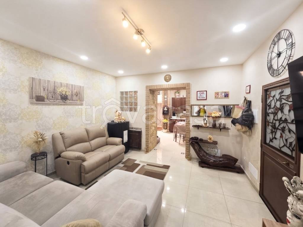 appartamento in vendita a Santa Teresa di Riva