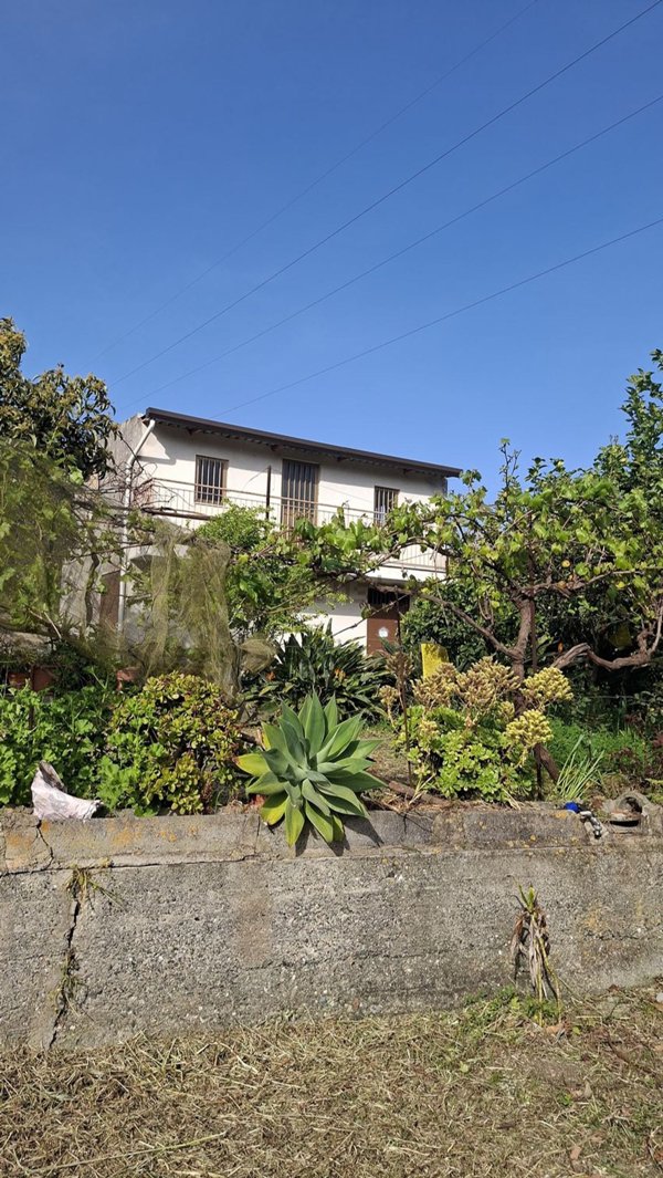 terreno in vendita a Santa Teresa di Riva