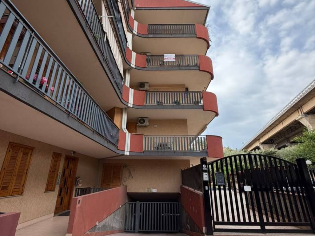 appartamento in vendita a Santa Teresa di Riva