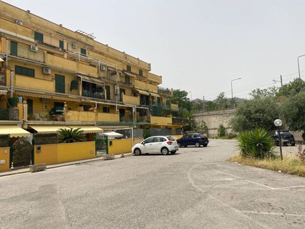 appartamento in vendita a Santa Teresa di Riva