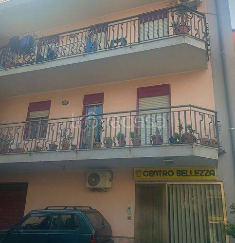 appartamento in vendita a Santa Teresa di Riva