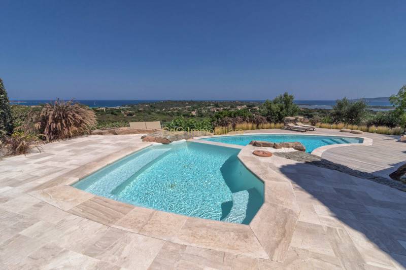 casa indipendente in vendita a San Teodoro(ME)