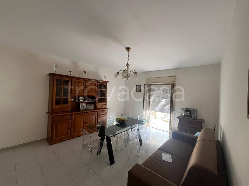appartamento in vendita a Santo Stefano di Camastra