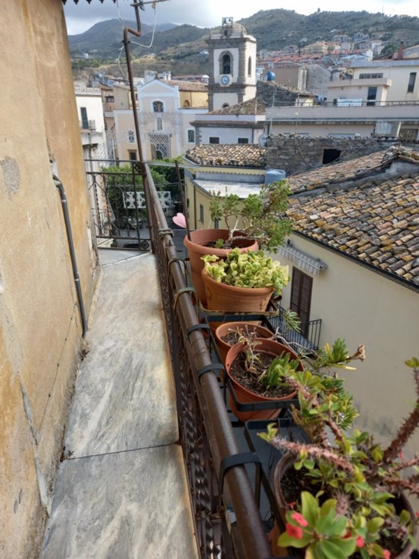 appartamento in vendita a Santo Stefano di Camastra