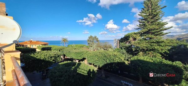 appartamento in vendita a Santo Stefano di Camastra