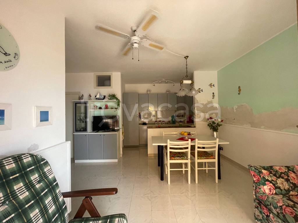 appartamento in vendita a Santo Stefano di Camastra
