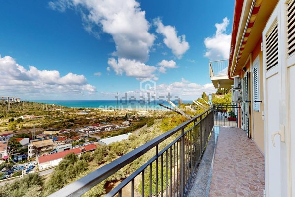 appartamento in vendita a Santo Stefano di Camastra