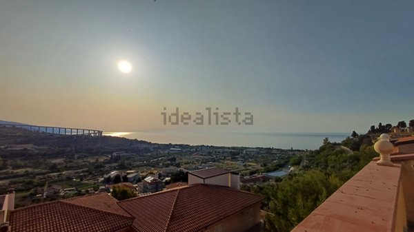 appartamento in vendita a Santo Stefano di Camastra