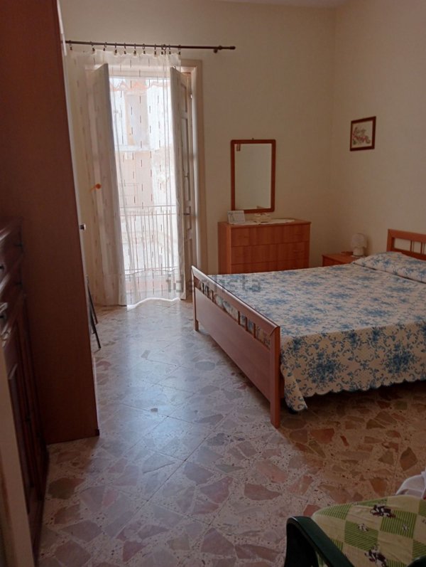 casa indipendente in vendita a Santo Stefano di Camastra