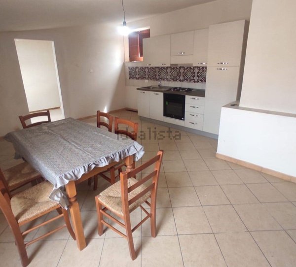 appartamento in vendita a Santo Stefano di Camastra