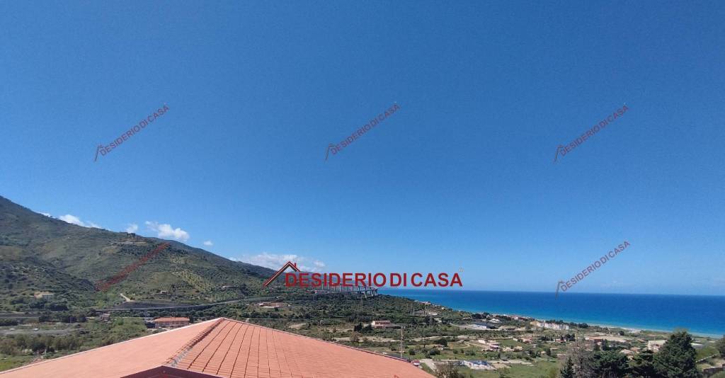 appartamento in vendita a Santo Stefano di Camastra