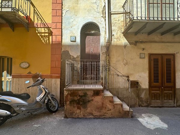 appartamento in vendita a Santo Stefano di Camastra