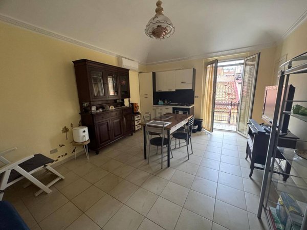 appartamento in vendita a Santo Stefano di Camastra