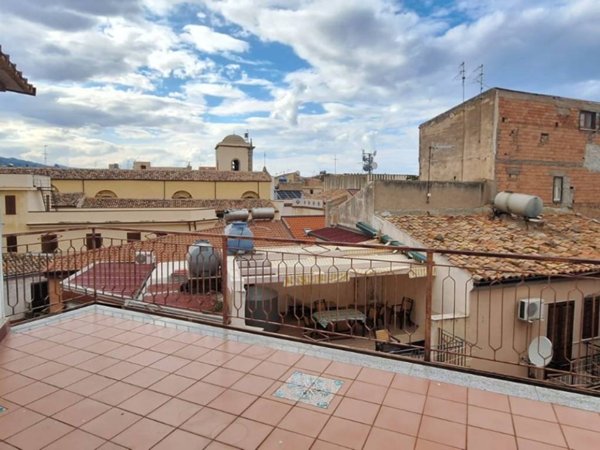 appartamento in vendita a Santo Stefano di Camastra