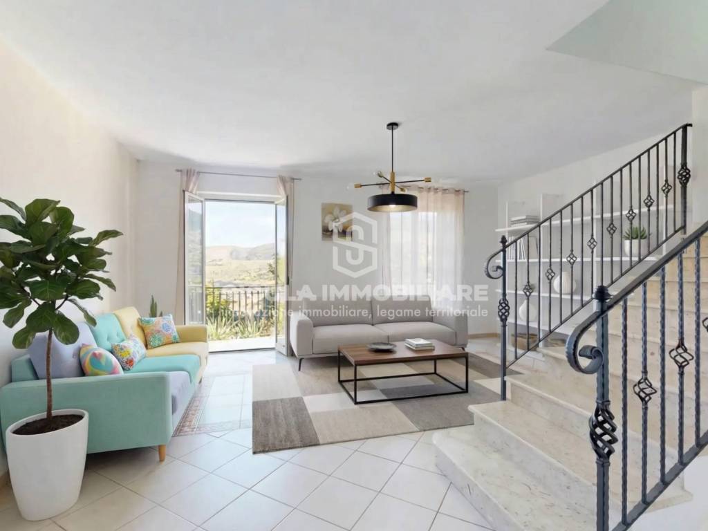 casa indipendente in vendita a Santo Stefano di Camastra