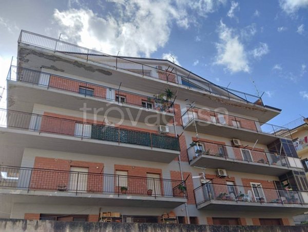 appartamento in vendita a Santo Stefano di Camastra