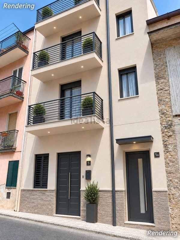 casa indipendente in vendita a Santo Stefano di Camastra