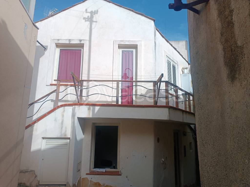casa indipendente in vendita a Saponara