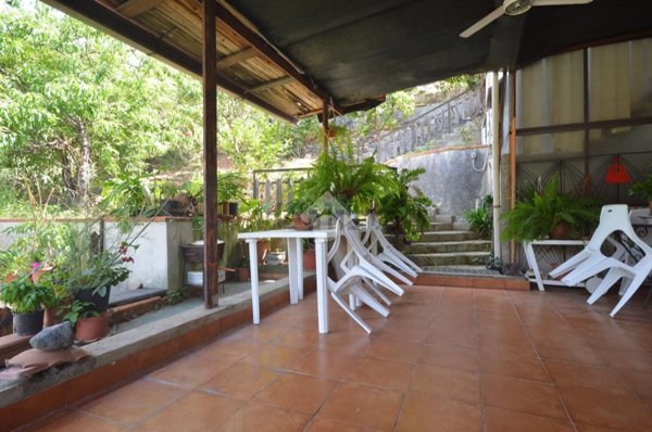 casa indipendente in vendita a Saponara