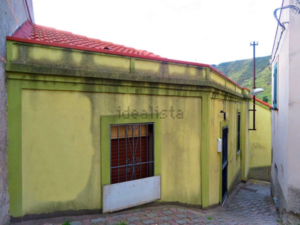 casa indipendente in vendita a Saponara