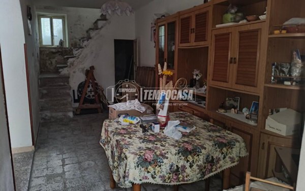 casa indipendente in vendita a Saponara