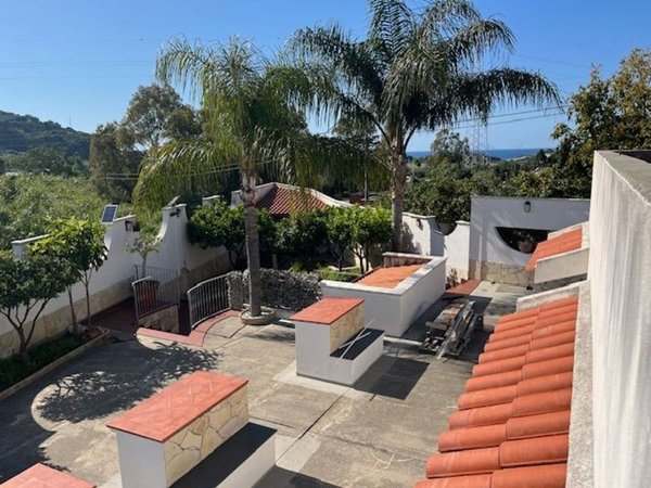 casa indipendente in vendita a Saponara