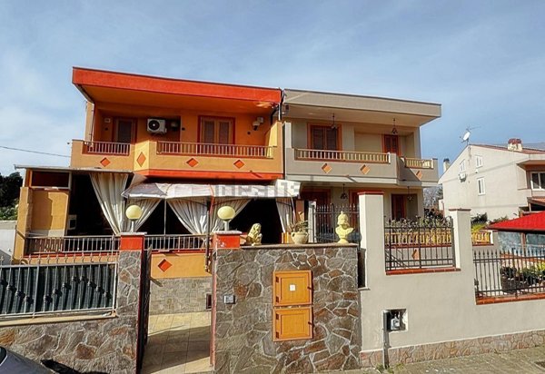 casa indipendente in vendita a Saponara