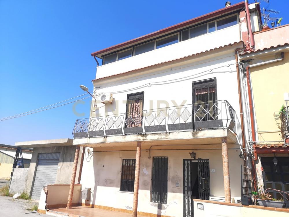 casa indipendente in vendita a Saponara