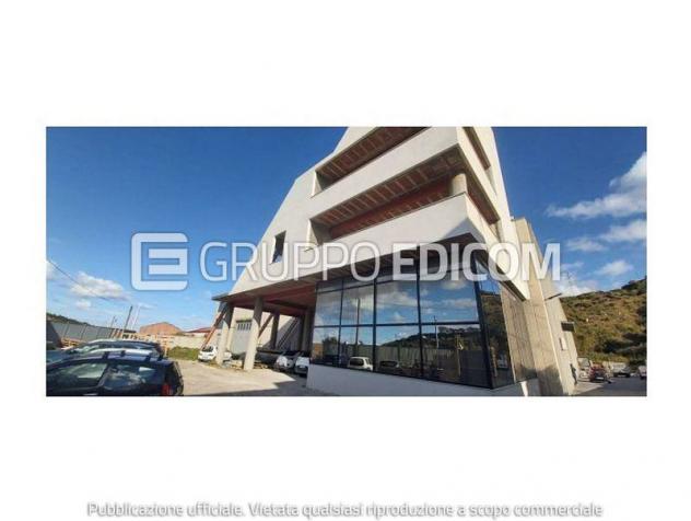 negozio in vendita a Saponara