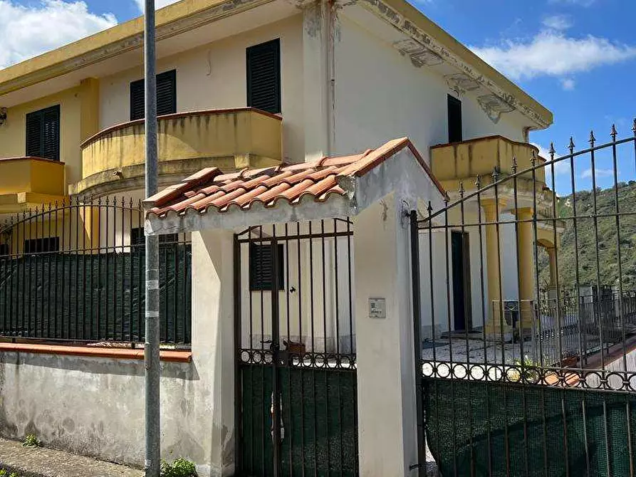 casa indipendente in vendita a Saponara