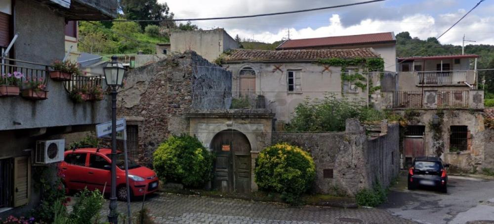 casa indipendente in vendita a Saponara