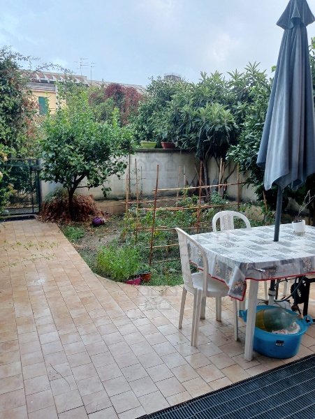 casa indipendente in vendita a Saponara