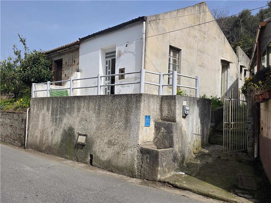 casa indipendente in vendita a Saponara