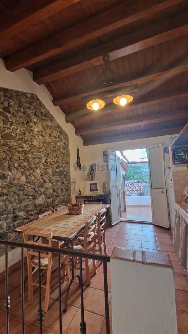 casa indipendente in vendita a Saponara