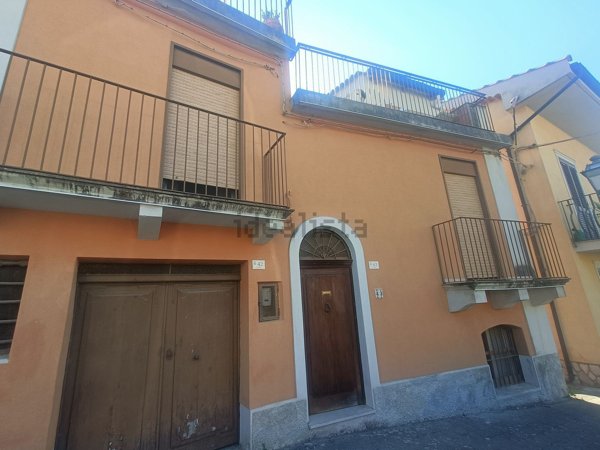 casa indipendente in vendita a Saponara