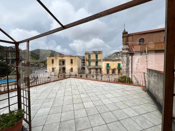 casa indipendente in vendita a Saponara