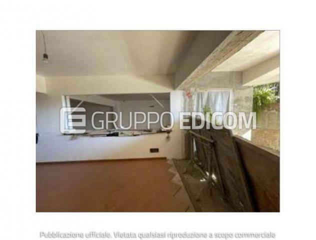 appartamento in vendita a Savoca in zona Scorsonello / Cantidati