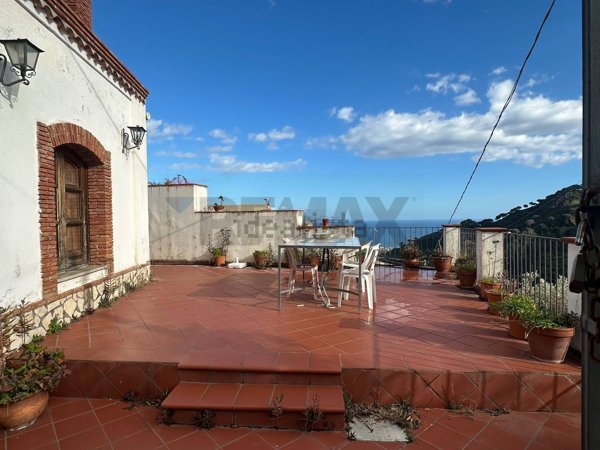 casa indipendente in vendita a Savoca