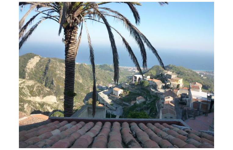 casa indipendente in vendita a Savoca